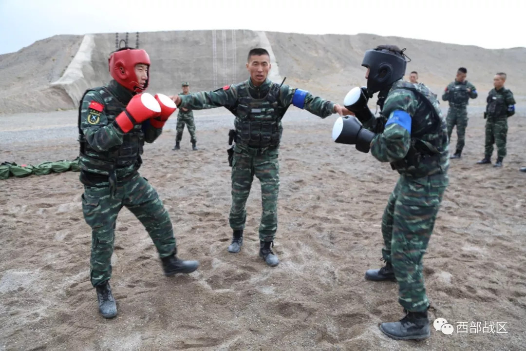 锻造军人血性磨砺铁血意志武警喀什支队魔鬼周极限训练纪实