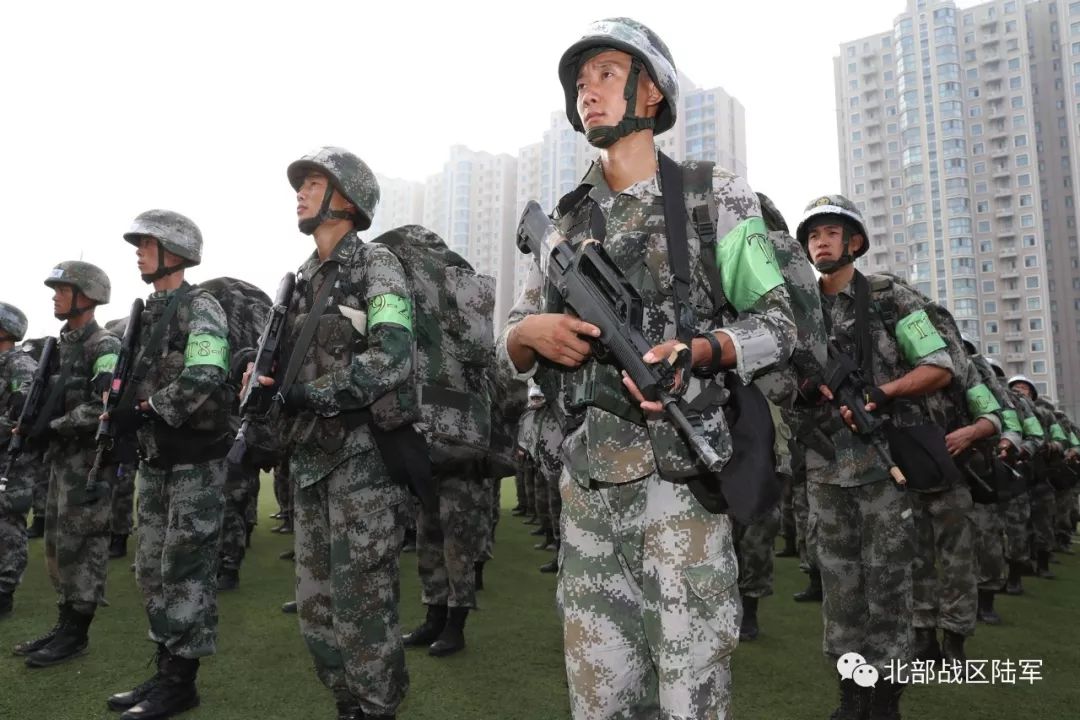 无奋斗不青春雄鹰特战旅精武2018军事比武竞赛掠影