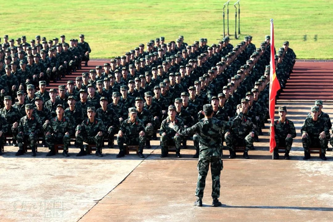 兵营|新兵|训练_新浪军事_新浪网