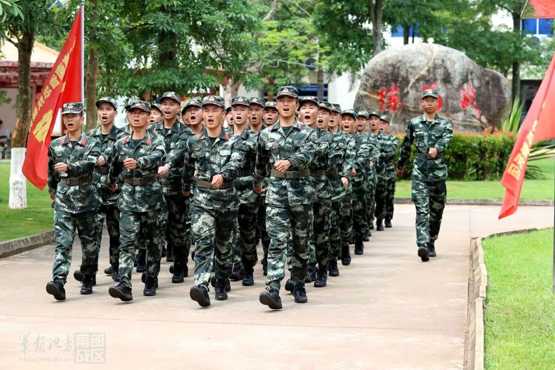 兵营|新兵|训练_新浪军事_新浪网