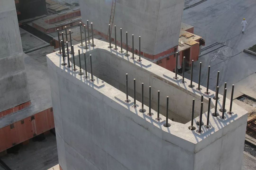 大揭秘!港珠澳大桥正式开通,有72座桥墩"东莞造"!