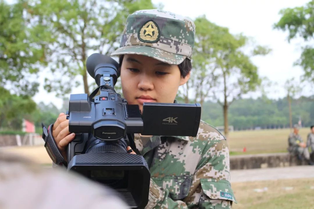 下来△周 亮△韩 艺△付华斌△符东铭△何珊珊△翟家琪△司马亦婧△韩