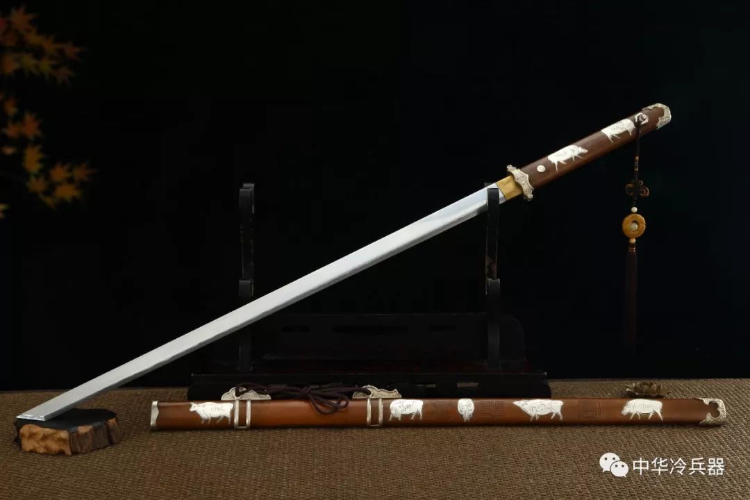 气质凛然这是一把有故事的唐刀