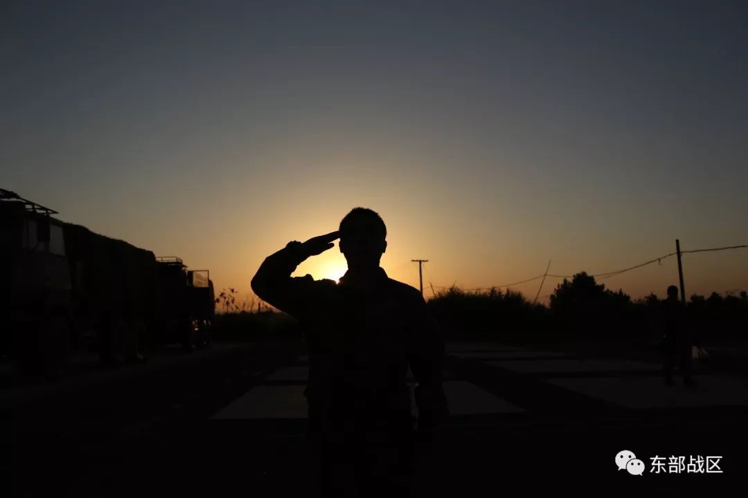兵哥野外驻训剪影每一张都是军旅纪念