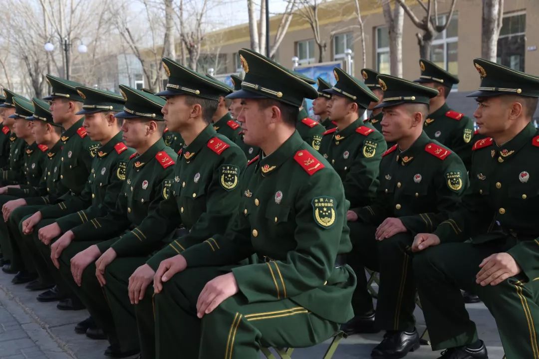 直击丨石嘴山武警"条令年"活动竞赛