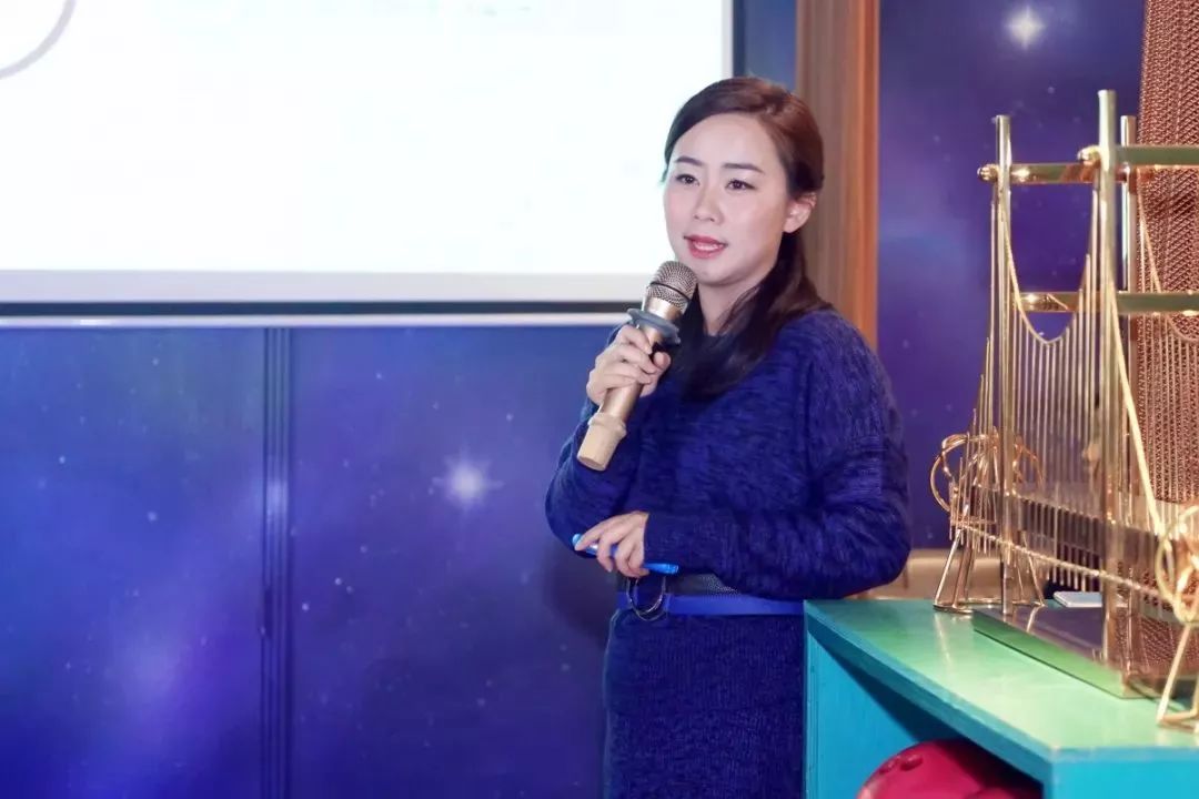 主播佳琦推介《民生365》主播舒展推介《健康直通车》节目部负责人万