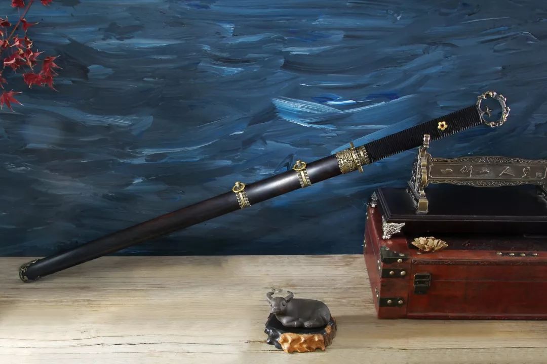 性能强悍利于砍杀古朴大气的破虏环首剑