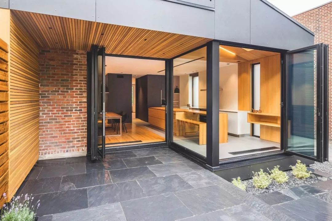 200㎡ 房屋改造,巧用木头打造时尚空间!