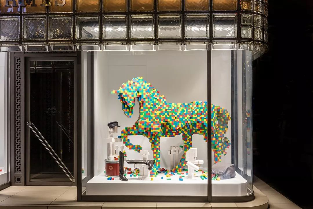 有一种橱窗叫爱马仕,太太太美了!