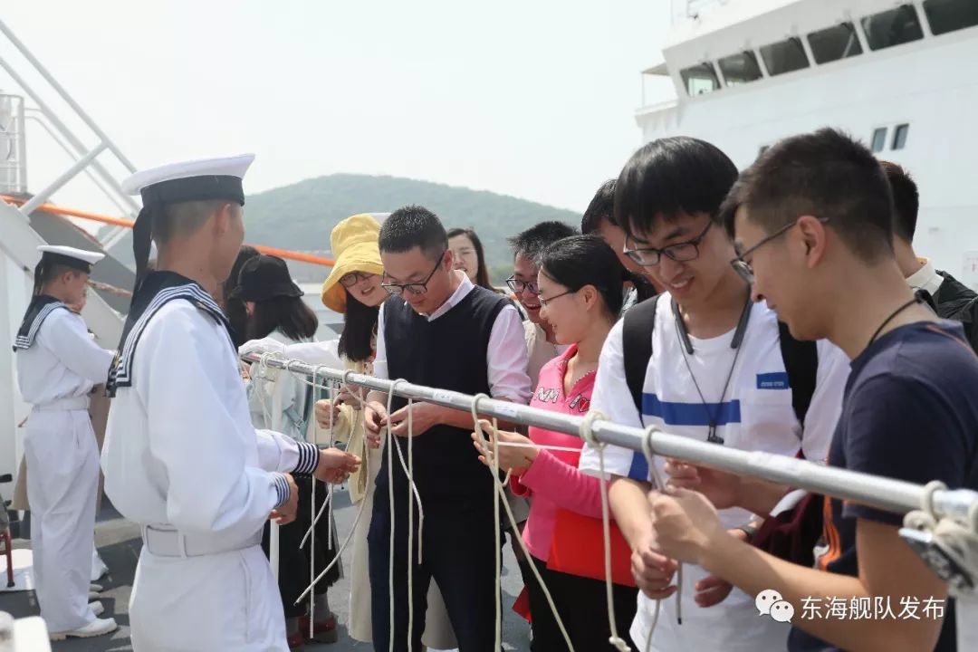 人民海军成立70周年你到东海看军舰了吗