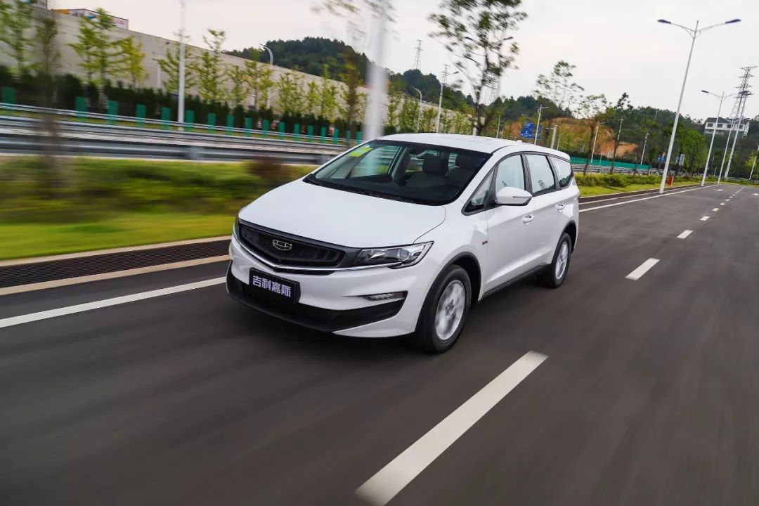 换装新款1.8T发动机，吉利这台7座车值得奶爸们考虑！