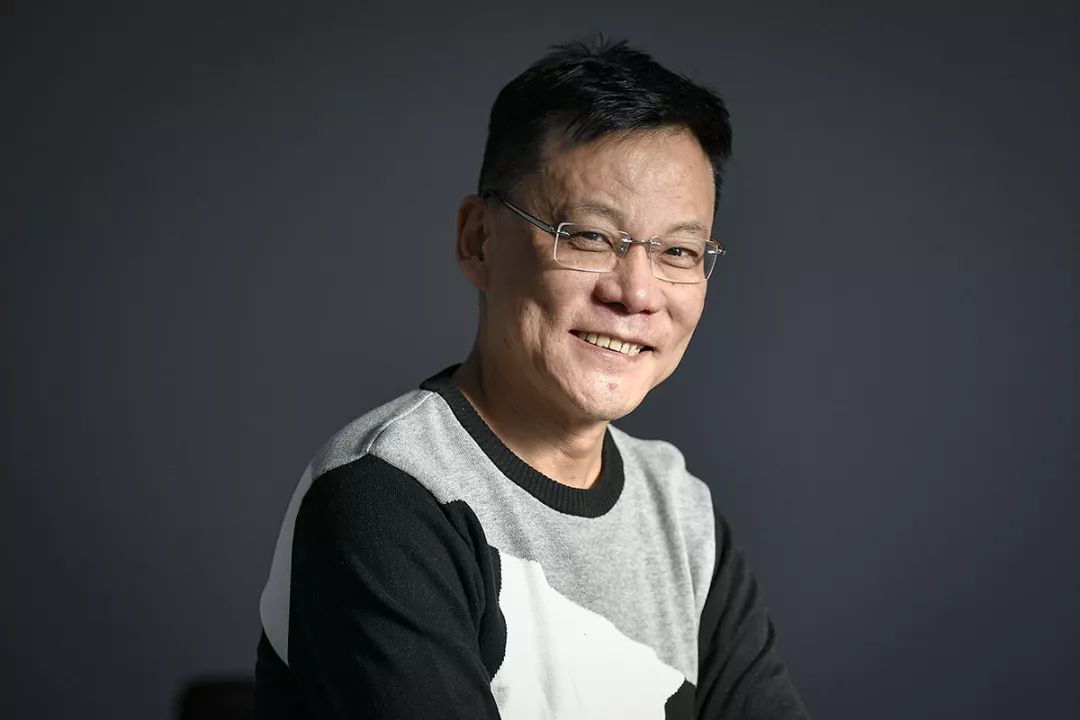 当当网创始人李国庆怒砸水杯!回忆被老婆"逼宫":"我不能原谅她!