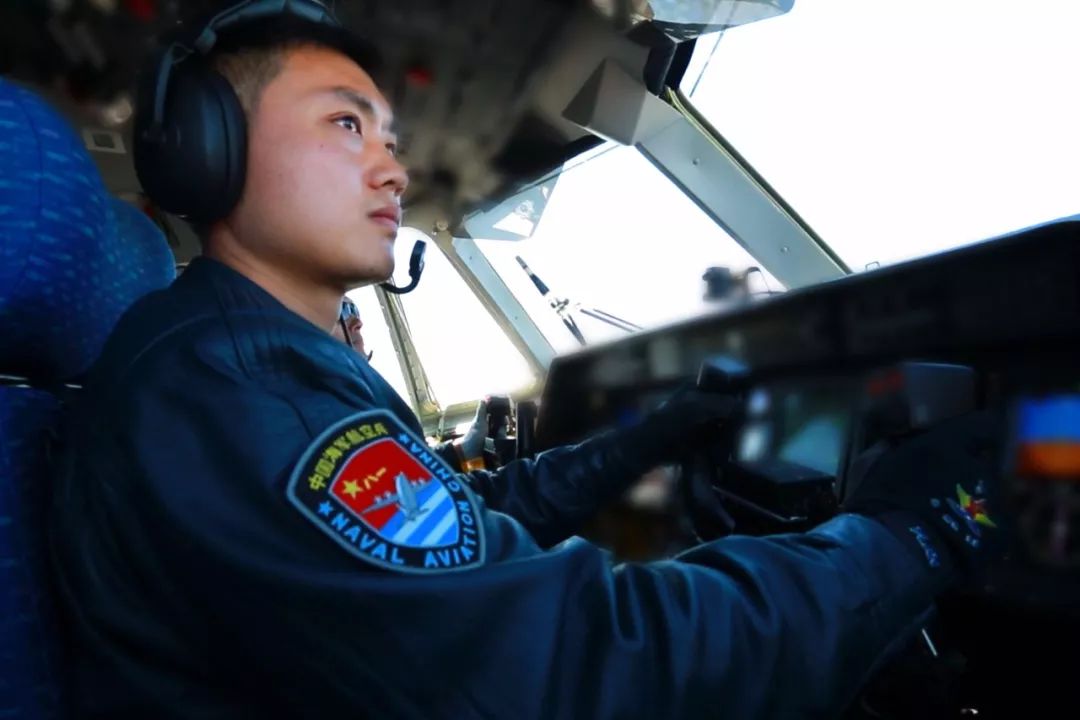 降温来袭兵哥哥不穿秋裤的理由竟是67