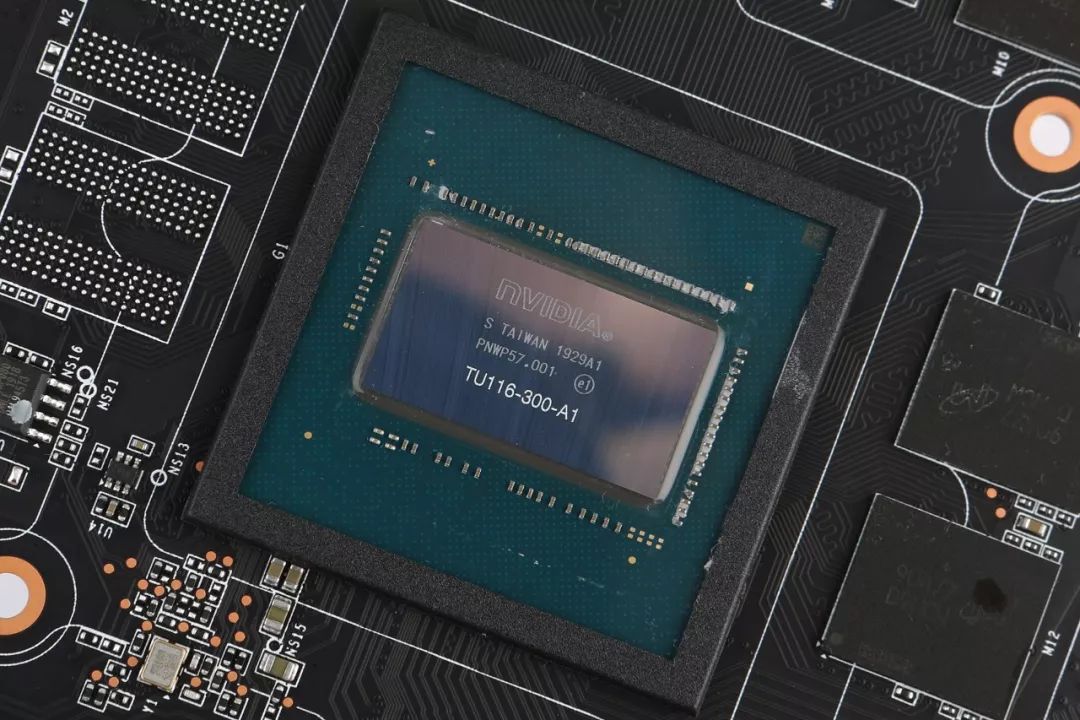 《活力》主收经济，党建，党史学习方向稿件。党建稿件需和经济企业相结合，现收23年4月版面。