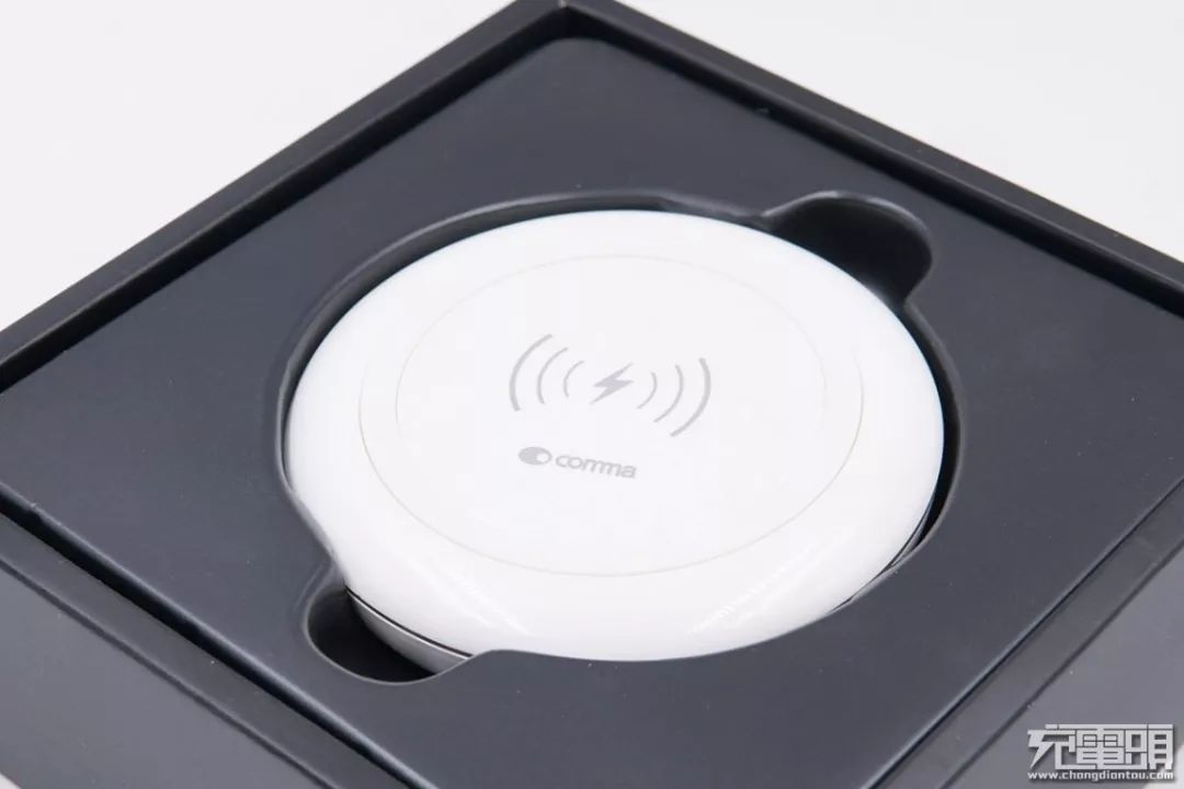 拆解报告:comma感应式无线充电器
