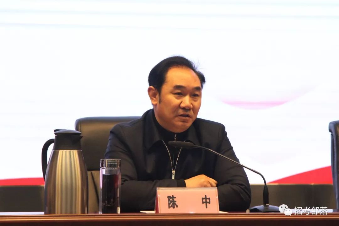 对话江苏十三市教育掌门人77连云港教育局局长陈中高质量实现教育