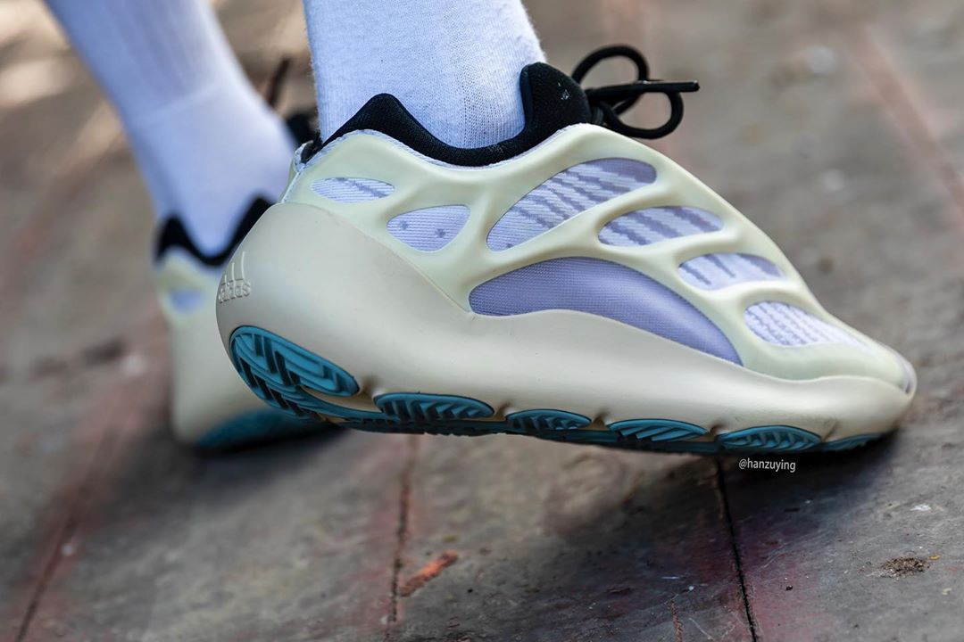 脚感比 boost 更好?yeezy 700 v3 最新上脚来了!下周发售!