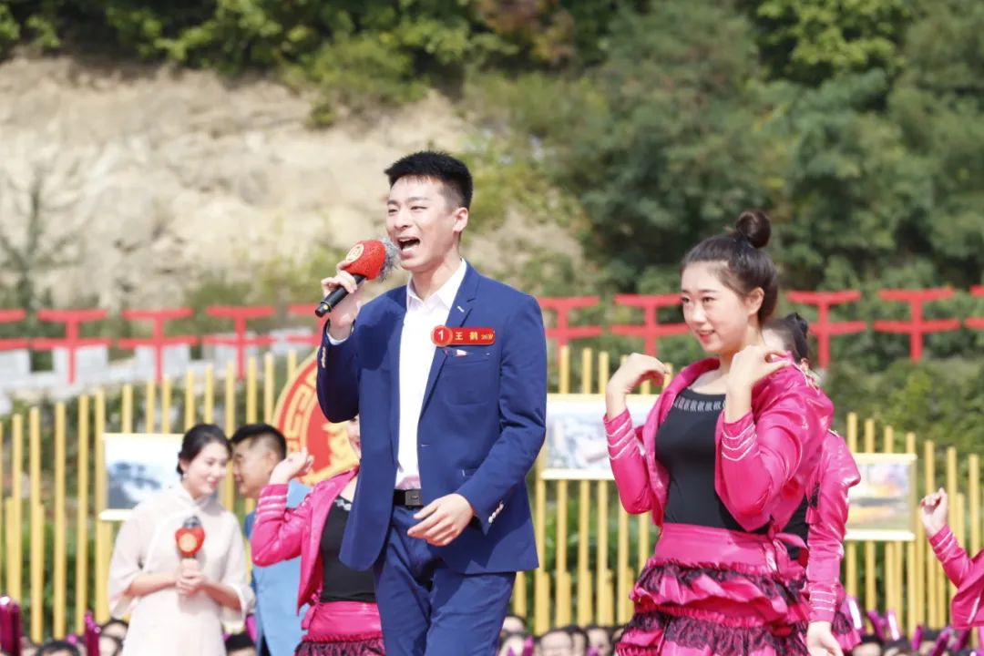 中央广播电视总台央视综艺频道推出大型综艺相亲节目《喜上加喜》