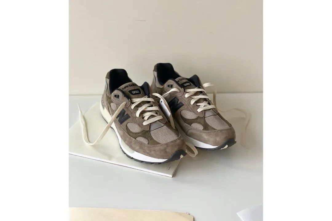 JustFreshKicks on Twitte 'Yeezy Boost 350 V2' Eliada 'May .