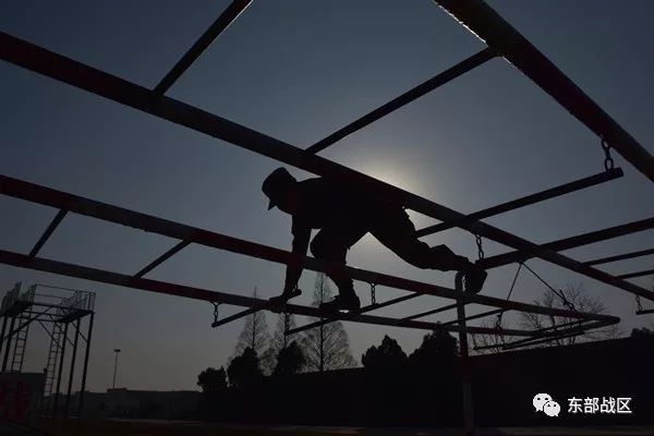老兵,这里的每一张剪影都有你的影子!