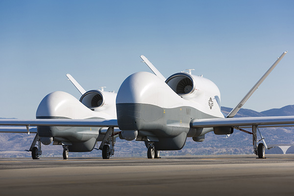 MQ-4C长航时高空无人机