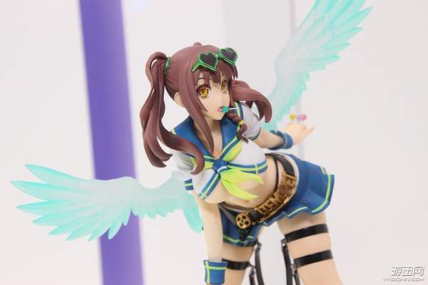 《七美德》限定可脱手办 拉斐尔身材火辣姿态妖娆