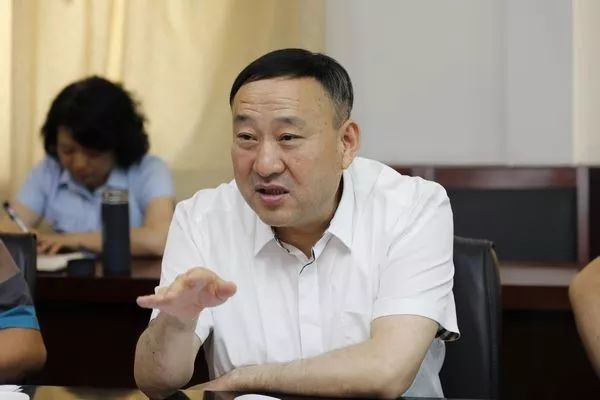 方剑锋提高站位用足手段合力攻坚执行难