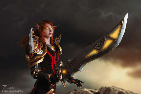 毛妹cos《魔兽世界》莉亚德琳 身材火辣,英姿飒爽