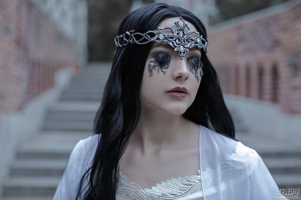 大神级黑暗之魂群像cos女版葛温德林美艳到爆