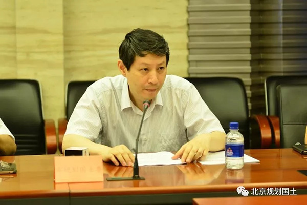 新闻发布会上,市规划国土委王玮副主任简要介绍了回龙观,天通苑地区的