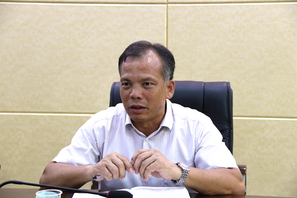 决胜基本解决执行难#钦州市委政法委林庆山书记到浦北法院为执行干警