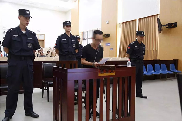 安徽泾县杀医案一审开庭,被害人家属提1元赔偿金