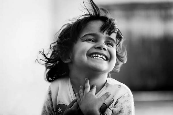 西班牙|波兰|笑容_新浪新闻