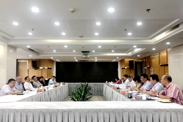 扬州市委常委、副市长陈扬调研东南大学扬州研