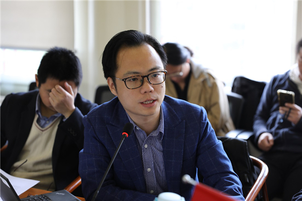 召集人陆胤首先介绍会议旨趣.