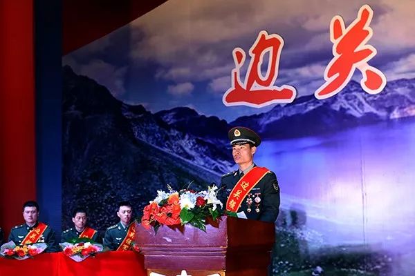 边关强军先锋照亮千里巡逻路