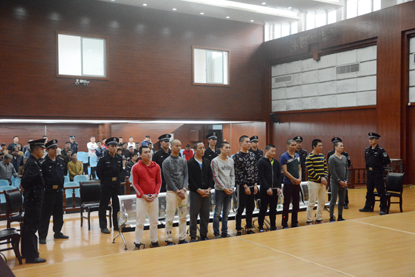 扫黑除恶专项斗争#涉黑分子难逃法网 "杨氏兄弟"团伙9漏犯领刑