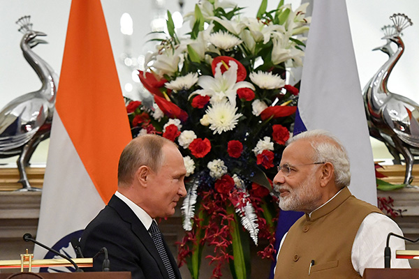 当地时间2018年10月5日，印度新德里，印度总理莫迪与俄罗斯总统普京举行新闻发布会。 视觉中国 资料图