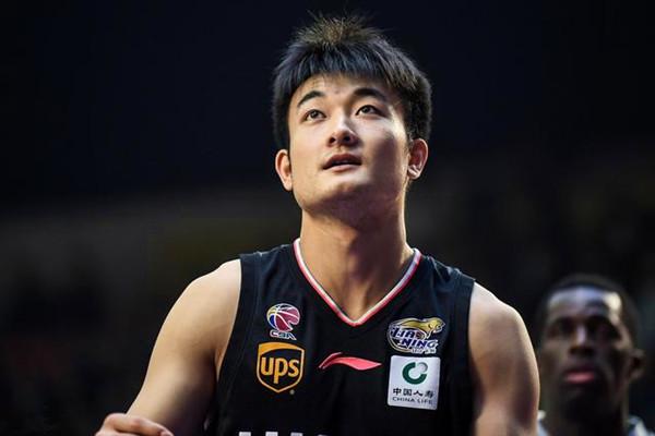 看看CBA现役球员的籍贯,只有1队没有辽宁球员