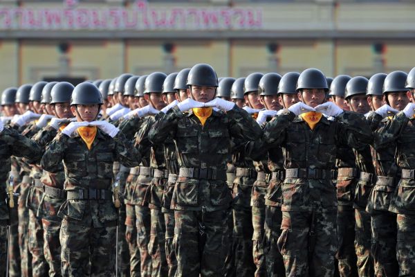 泰国举行阅兵式祝愿“建军节” 新华社记者高健钧摄