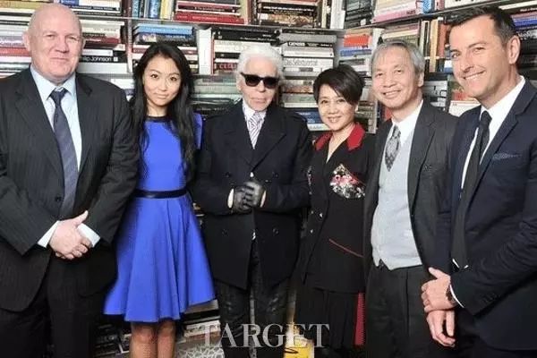 【天风海外】何家公鸡何家猜?澳博抢筹一触即