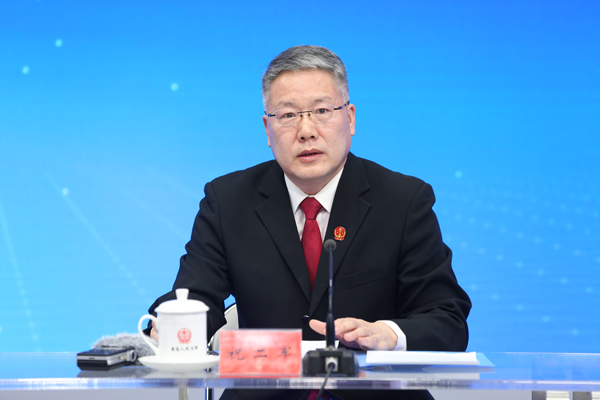最高人民法院赔偿办副主任 祝二军现场记者中央电视台记者