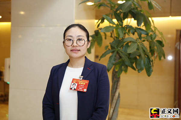 王萌萌代表确保精准扶贫惠民政策落到实处