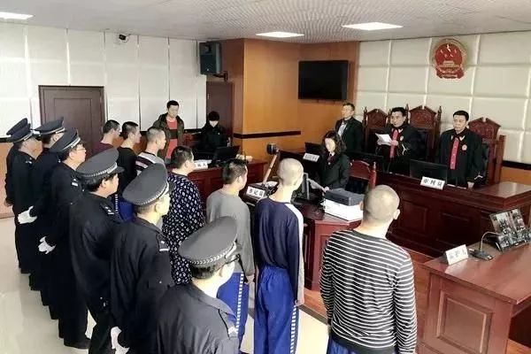九江一恶势力犯罪案件11人获刑