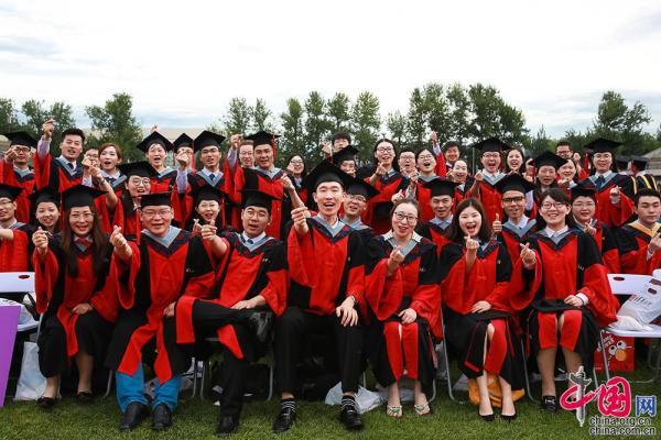 清华大学2019年研究生毕业典礼现场 又一个故事的起点「组图」休闲区蓝鸢梦想 - Www.slyday.coM