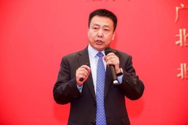 张建中教授新药上市将改变外不治癣传统观念