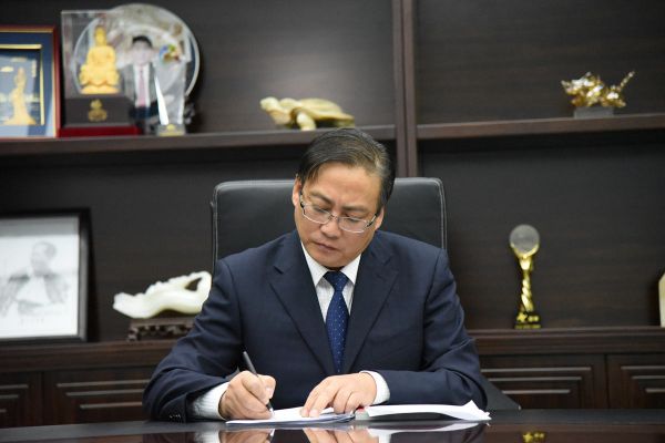 佛慈制药佛心慈药治病救人