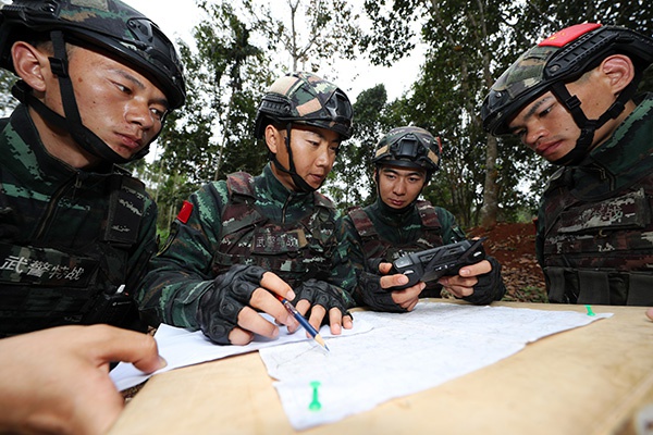 武警海南总队机动支队特战三中队紧贴实战锻造反恐尖兵