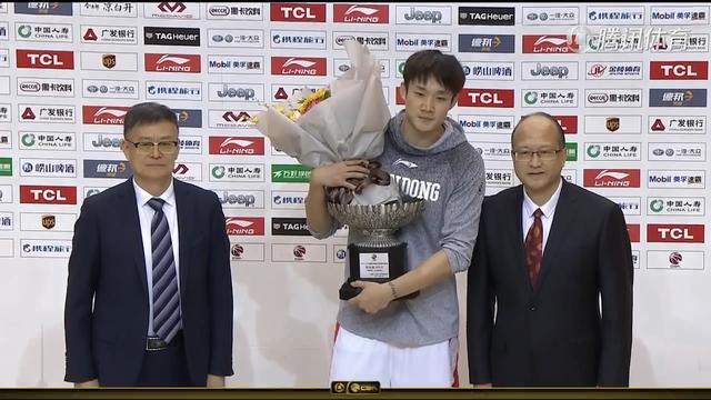 CBA的MVP奖杯竟然是个果盘?淘宝卖家的回复