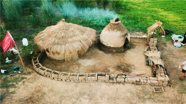 这个过程可以为不同学术观点的人提供一个验证"脑洞"的平台,同时也